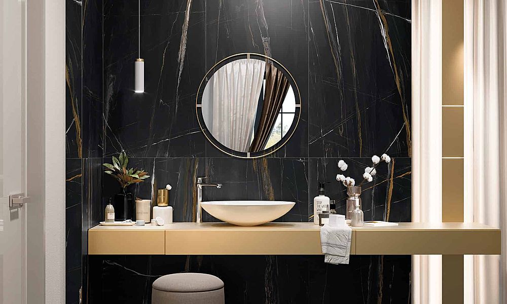 Intérieurs sombres et luxueux